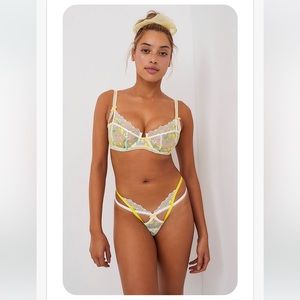New with Tags Lemon Daisy Thong Panty Lemon Daisy Thong Panty XXS and Bra XXS